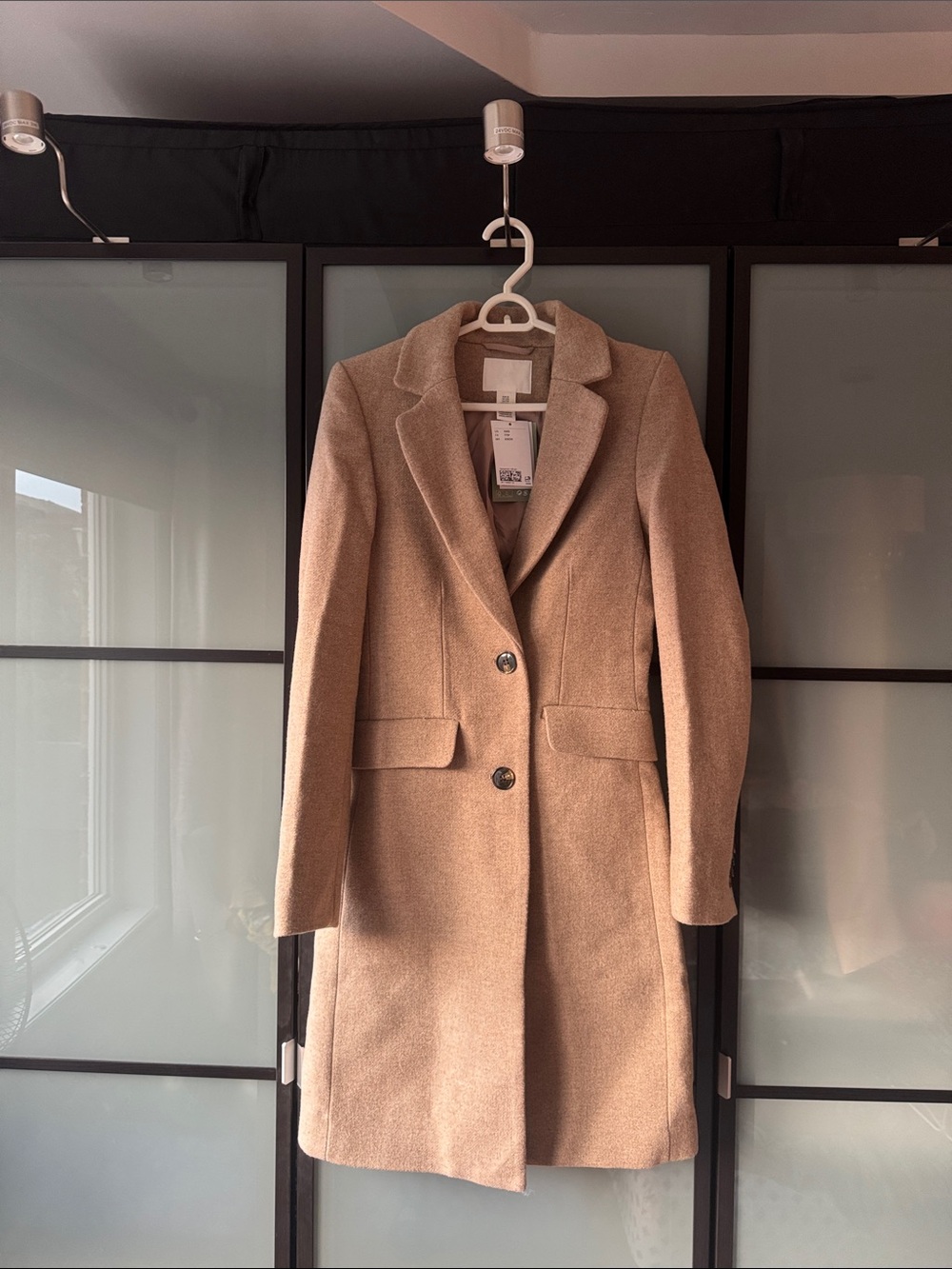 Brand New with tags H&M Tailored Coat in Camel XXS